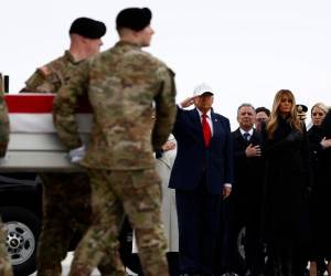 Los seis soldados, todos pertenecientes a la Reserva con base en Des Moines, Iowa, murieron cuando un dron impactó un centro de operaciones en Port Shuaiba, Kuwait.