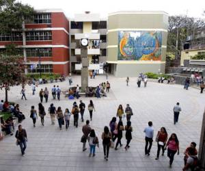 Muchos de los universitarios indicaron que podrían migrar a otro país incluso antes de finalizar sus estudios.