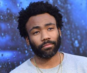 El actor y músico Donald Glover aseguró este fin de semana en un concierto en Los Ángeles que sufrió un derrame cerebral y otros problemas de salud el año pasado que le obligaron a abandonar su gira mundial en 2024, señala el diario The New York Times.