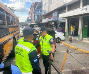El plan contempla uso de grúas, reubicación de taxis y retiro de estructuras no autorizadas para garantizar el libre tránsito en la vía pública.