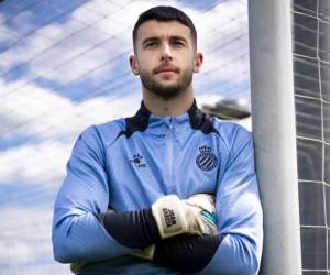 Joan García de 24 años de edad llega al FC Barcelona el Espanyol.