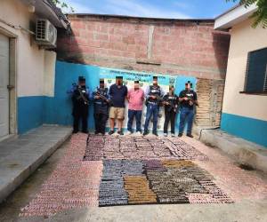 Uno de los detenidos es originario de Tegucigalpa y el otro de Orocuina, Choluteca, aunque este último reside actualmente en San Miguel, El Salvador.