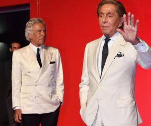 Giancarlo Giammetti, cofundador de la marca Valentino, socio y compañero de vida del diseñador italiano, es uno de los nombres que se mencionan podría heredar su fortuna.