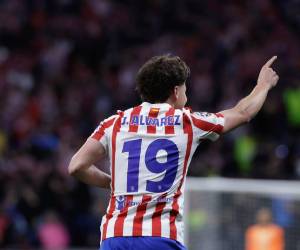 Imágenes del desarrollo del partido.