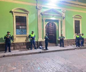 Los recorridos estarán dirigidos principalmente a las zonas donde existe mayor actividad nocturna, incluyendo los alrededores de bares y otros negocios.