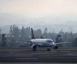 El primer vuelo fue anunciado 24 horas después de las fuertes críticas de congresistas demócratas y analistas.