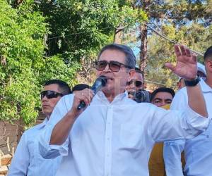 Este martes -1 de septiembre- el proceso judicial que enfrentaba Juan Orlando Hernández culminó con un sobreseimiento definitivo, recibiendo una carta de libertad, ¿a qué se debe la decisión? Más detalles a continuación.