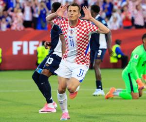 Ante Budimir puso a ganar a la selección de Croacia sobre Panamá.