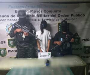 La menor fue puesta a disposición de las autoridades correspondientes, según informaron las Fuerzas Armadas.