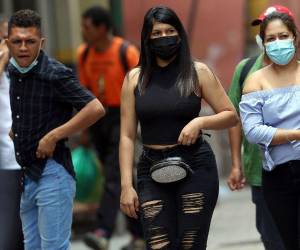 Las fiestas navideñas pueden provocar que enero de 2023 sea uno de los meses más afectados por covid-19 en ese año.