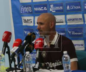 Eduardo Espinel habló ante los medios tras el 1-1 ante Olancho FC.