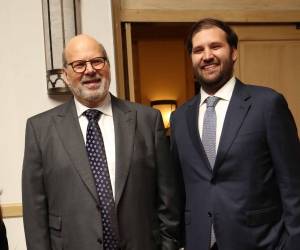 Don Jorge y Sebastián Canahuati.