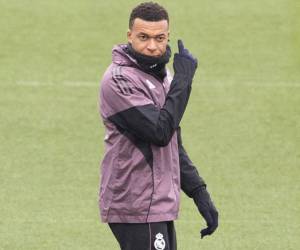Kylian Mbappé no se ha entrenado con el plantel del Real Madrid.