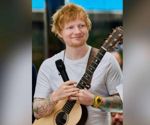 Ed Sheeran ha tenido que modificar los horarios de sus presentaciones, puesto que es el único que sale al escenario tras la renuncia de sus teloneros en solidaridad con Macklemore.