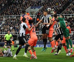 Imágenes del desarrollo del partido.