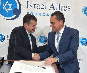 El jefe de bancada del Partido Nacional, Tomás Zambrano, se reunió con congresistas de EE UU en apoyo a Israel.