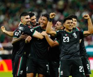 Imágenes del desarrollo del partido.
