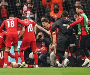 Con un Arda Güler estelar, Turquía dio un paso firme al Mundial 2026.