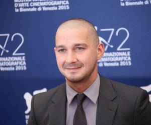 El actor Shia LaBeouf se declaró este miércoles culpable de varios cargos de agresión por un altercado ocurrido en un bar durante la celebración del último Mardi Gras en Nueva Orleans, por el que fue detenido en febrero.