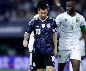 Lione Messi solo jugó un tiempo en el pasado partido de Argentina.