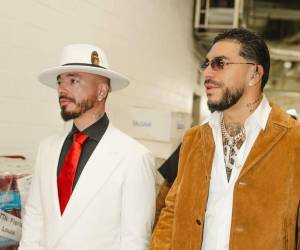 'Omerta' es una historia de honor, lealtad y respeto que une a dos de las fuerzas musicales más poderosas de Colombia, J Balvin y Ryan Castro, reza el sitio web de Balvin sobre el material discográfico.