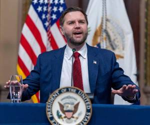 Donantes de Florida respaldan a Marco Rubio, pero JD Vance sigue como favorito trumpista