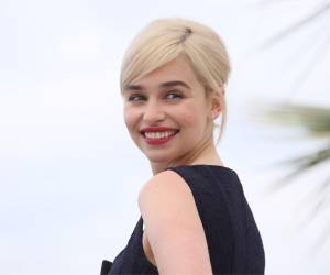 La actriz Emilia Clarke volvió a abrir su corazón sobre uno de los momentos más difíciles de su vida: las dos hemorragias cerebrales que sufrió mientras protagonizaba la exitosa serie Game of Thrones.