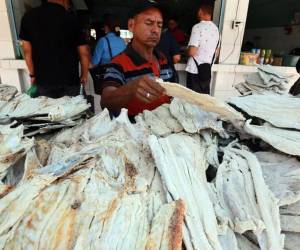 Por segunda semana consecutiva, el precio del pescado se mantiene estable en la feria capitalina.