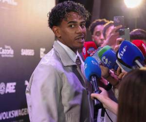 El jugador Lamine Yamal estuvo en la Gala AFE celebrada en Madrid.