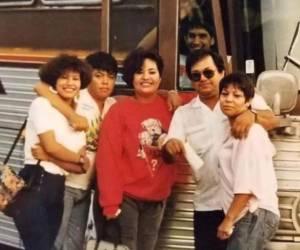 La música y el talento corre por la sangre de la familia Quintanilla, los padres de la famosa reina del TexMez, Selena. Aquí te contamos a qué se dedica cada uno de los integrantes de la famosa familia mexico-estadounidense.