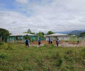 Todos los fallecidos estaban trabajando cuando fueron asesinados.
