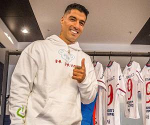 Tras su llegada, Suárez aseguró estar emocionado y nervioso de regresar al club que lo vio nacer.