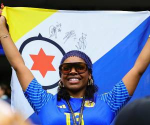 Los aficionados de Curazao disfrutan su primera participación en un Mundial 2026.