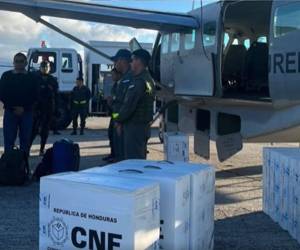 Con un fuerte despliegue militar, Guanaja celebrará este domingo elecciones especiales tras los fallidos intentos anteriores marcados por disturbios.