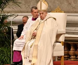 Este llamado se produjo durante el rezo del Ángelus, en el día en que el papa Francisco cumplió 87 años.