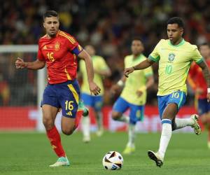 España vs Brasil se enfrentan en un encuentro amistoso.