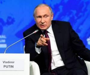 Vladimir Putin en su primera reacción sobre el informe presentado sobre la investigación sobre la relación entre la campaña electoral del presidente estadounidense Donald Trump.