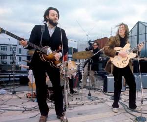 Let it Be, el documental sobre los Beatles estrenado poco después de la separación en 1970 de la banda que revolucionó la música y encarnó la rebeldía de la juventud volvió a las pantallas el miércoles, en una versión remasterizada. A continuación los detalles.