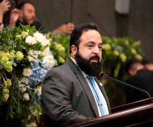 Luis Redondo queda sin el respaldo del Partido Nacional para legalizar su directiva en el Congreso.