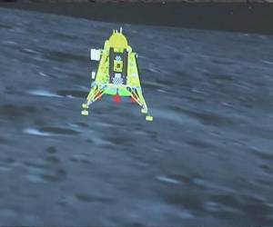 <b>India</b> utiliza cohetes menos potentes que los usados entonces por Estados Unidos, con lo que deben orbitar varias veces en la Tierra para ganar velocidad antes de poner rumbo a la Luna.