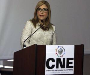 La titular del CNE considera que su mejor carta de presentación es la experiencia en el último proceso.