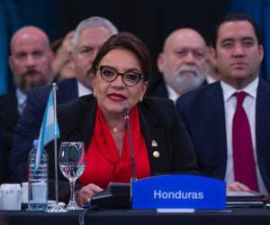 La presidenta de Honduras, Xiomara Castro, durante su participación en la cumbre.
