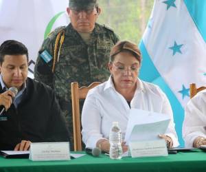 La reunión, encabezada por la presidenta Xiomara Castro, se llevó a cabo en la base militar del Mocorón, en Puerto Lempira, Gracias a Dios.