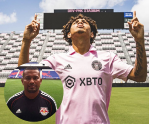 El volante hondureño mencionó a un medio argentino que debía quedarse más parado, porque el balón le iba a llegar.