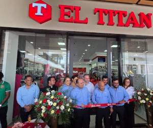 Almacenes El Titán inaugura su quinta sucursal en San Pedro Sula. La cadena continúa su expansión nacional con una moderna propuesta comercial.