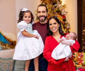 Esta fue la fotografía que posteó el presidente de El Salvador, Nayib Bukele, en sus redes sociales en relación a las fiestas de Navidad y Año Nuevo.