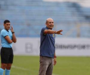 Miguel Falero se mostró alegre por sus jugadores y el triunfo de Real España sobre Real Sociedad.