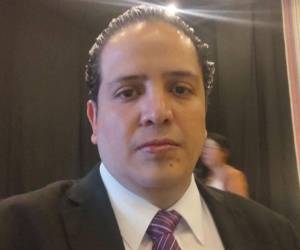 El exgerente del SANAA, Leonel Alejandro Gómez Sánchez, fue acusado por tratos crueles.