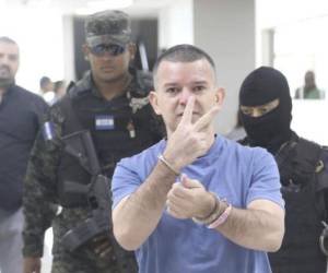 Las autoridades hondureñas investigan a Sergio David Florentino Díaz, un hombre señalado de haber asfixiado a sus dos esposas, lo que ha llevado a los agentes a perfilarlo como un posible asesino serial.