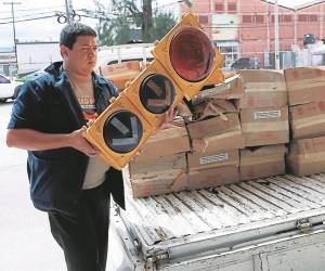 Algunos lugares como Perisur, el bulevar Centroamérica ya cuenta con los nuevos aparatos.